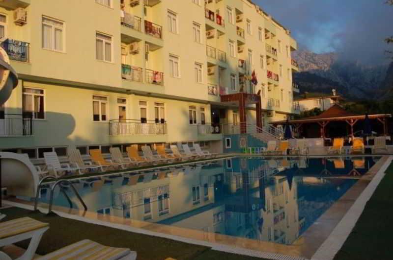 Gonul Palace Hotel Белдиби Екстериор снимка